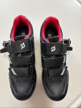 Peloton Black Cycling Shoes with Red Lining - Size 40 women’s 9 men’s 7